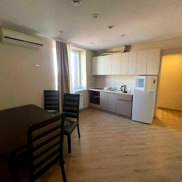 Довгострокова аренда квартири в ТЦ Рута Плаза