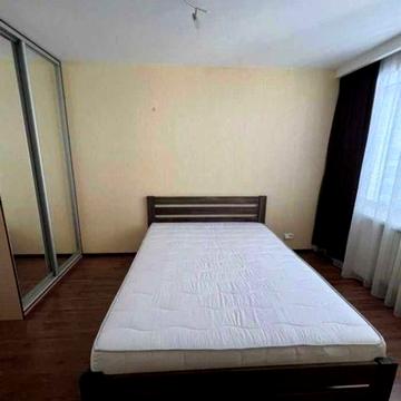 Сдаётся 2-х комнатная квартира на ул.Сичеславская Набережная 37