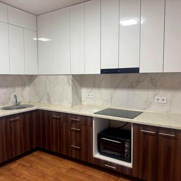 Балтійський пров., 3