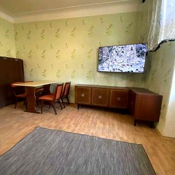 Сдаётся 2-х комнатная квартира на ул. Независимости, 13