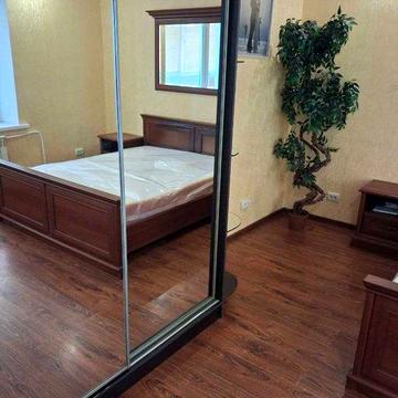 Сдам недорого 1 к  Пятихатки район БАМ . Ремонт , мебель , техника