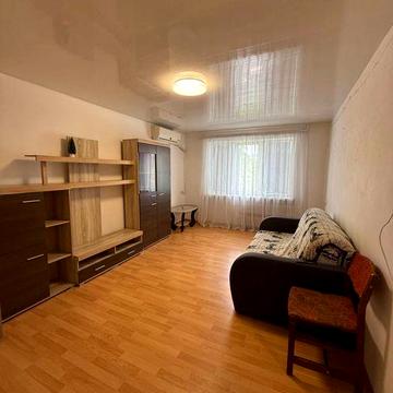 Сдам 1-КІМН низ Олександра Поля