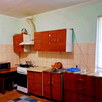 Оренда будинку ,без комунальних вул Миколи Світальского