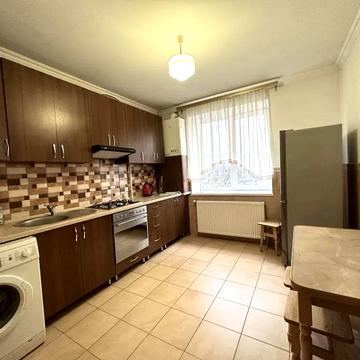 Галицька вул., 64б