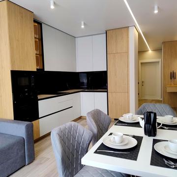 Європейського Союзу просп. (Правди), 45-Б