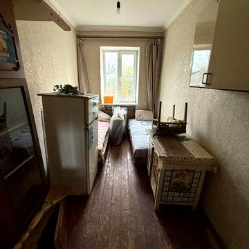 продається 7/50 частин квартири