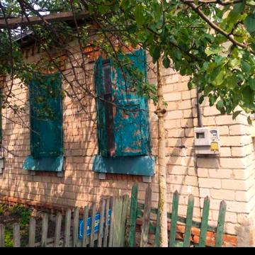 Продам будинок в Дергачах в районі центру