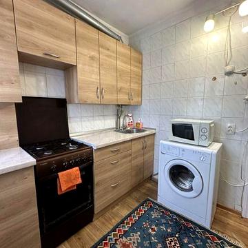 Здаю 2кк пр.Центральний(Рюміна)