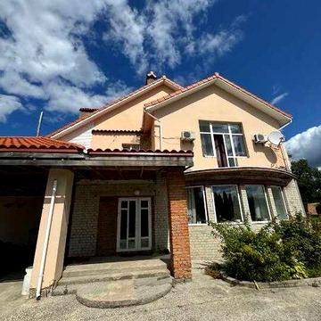 Будинок ДОМ (485 кв.м.) 23 сотих 7 кімнат