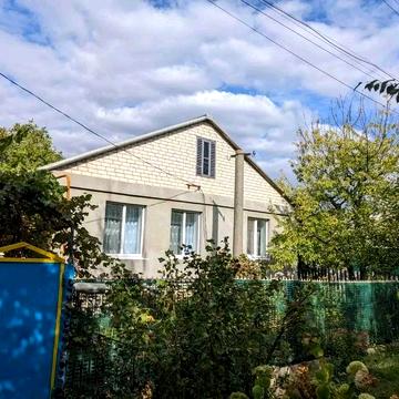 Продається будинок)