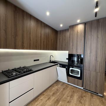 Щаслива вул., 63