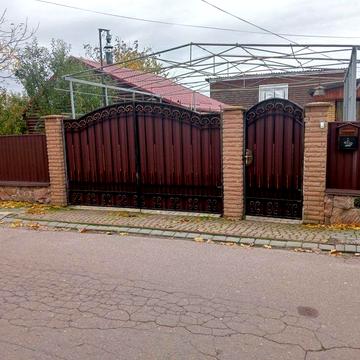 Продам будинок з банею