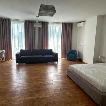 Продаж новобудова ближній центр вул. Кримська ( два парки поруч )