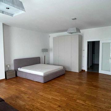 Продаж новобудова ближній центр вул. Кримська ( два парки поруч )