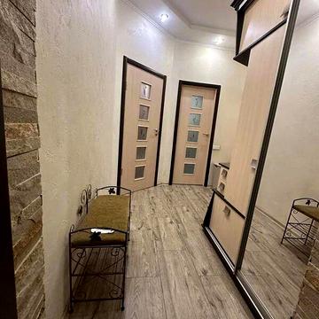 Довгострокова оренда 2к Квартира Райдужна вулиця