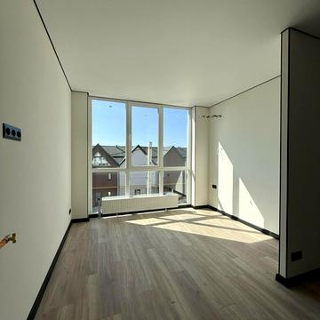 Богдана Хмельницького вул., 25