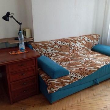 Олександра Кониського вул., 81