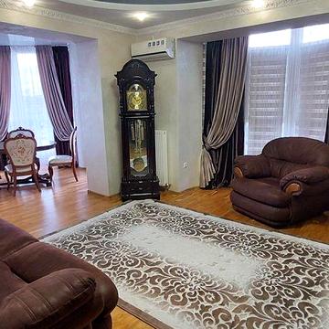 Оренда ексклюзивної 3 к.кв в Ж/К закритого типа " Калинова Слобода"