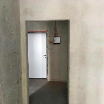 1 кімната. Планування з гардеробом. Резервне живлення в ЖК