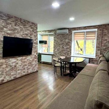 Оренда 2 кім квартири в Центрі