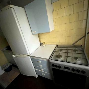 Здається 4-х кімнатна квартира