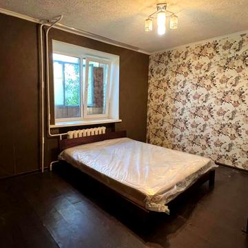 Миру вул., 1а