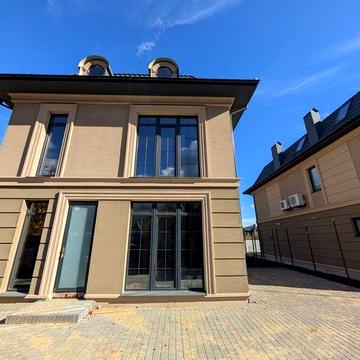 Продаж сучасного будинку