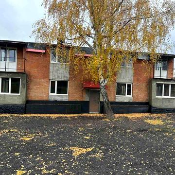 Продаж будинку з ділянкою на 10 соток, 440.9 кв. м, Жмеринка