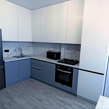 Лісогринівецька, 18