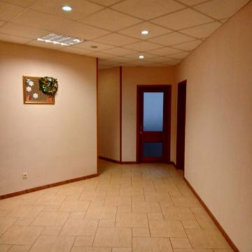 Раїси Окіпної вул., 4