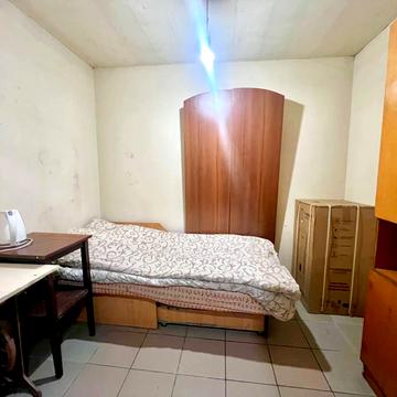 Богдана Хмельницького вул., 225