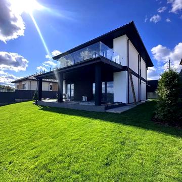 Виноградна вул.