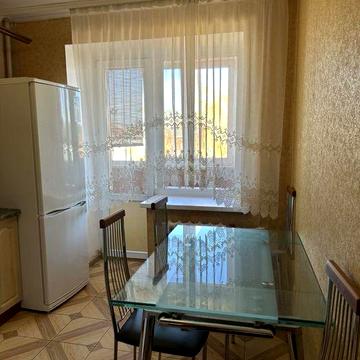 Оренда 2х кім квартири Ярослава Мудрого