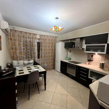 Без % здам 2к квартиру, ст.м. Харківська 5 хвилин.