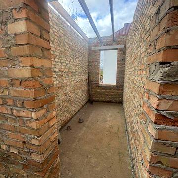 Продаж 3к Дім Євгена Маланюка вулиця