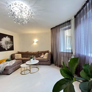 Боголюбова вул., 20