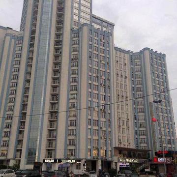 Продам  2-х к.кв. Дніпровска Набережна 26і м.Осокорки.Без комісії! ЖК Южные Врата