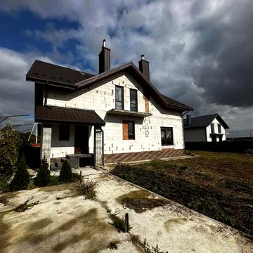 Богдана Хмельницького вул., 10