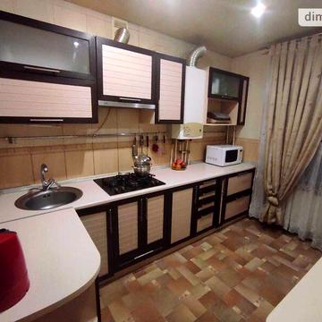 Продаж 2к Квартира Перемоги вулиця