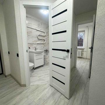 2К з РЕМОНТОМ! Інститутська! Середній поверх!