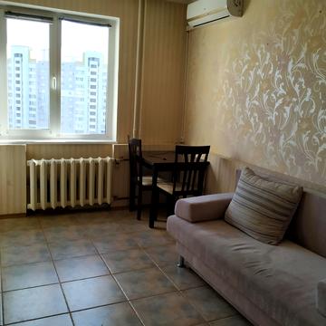 Драгоманова вул., 14