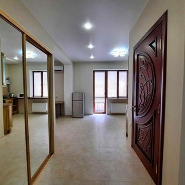 Квартира на Донского 1, 10 фонтана, вид на море