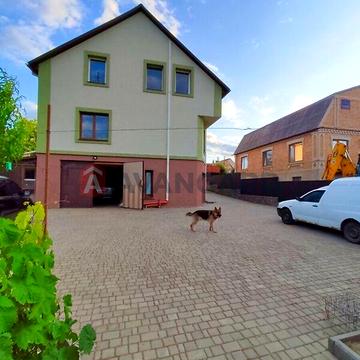 Продаж 1к Дім Олеся Гончара (Корнійчука) вулиця