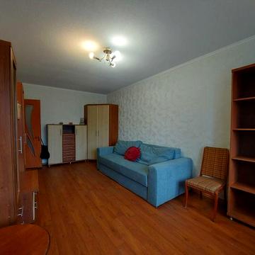 Оренда  квартири біля швидкісного трамваю,Борщагівка, вул Руденка