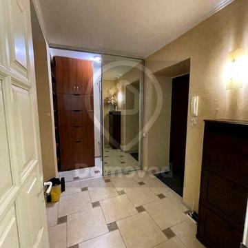 Сдам 1К_Кввартиру-студию, Слободской, м. Спортивная 7мин. шагом.