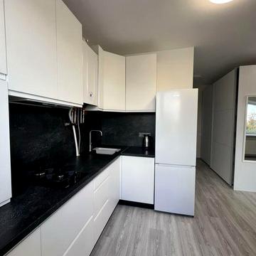 Стильна студія з індивідуальним газовим опаленням!