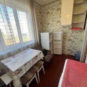 м.Теремки, Ипподром пешком 1 комн.кв вул. Якубовського 2б