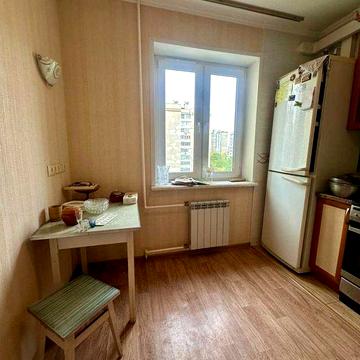 Продаж Деснянський Троещина Цветаевой 8