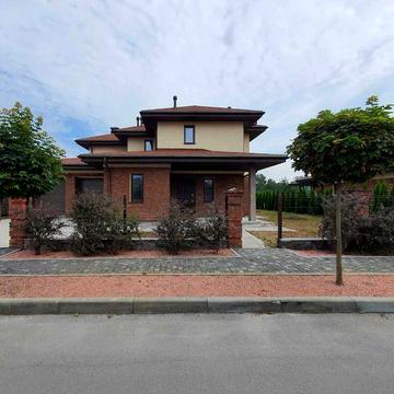 Будинок з виходои до води. Ходосівка. КМ Вітаград