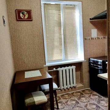 Миколи Міхновського бульв. (Дружби Народів), 25